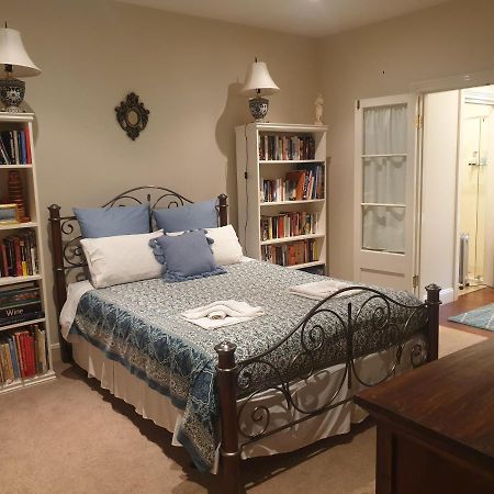 Plynlimmon-1860 Heritage Cottage Or Double Room With Orchard View Kurrajong Bagian luar foto