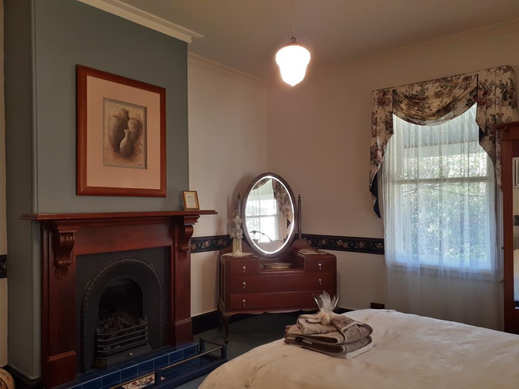 Plynlimmon-1860 Heritage Cottage Or Double Room With Orchard View Kurrajong Bagian luar foto